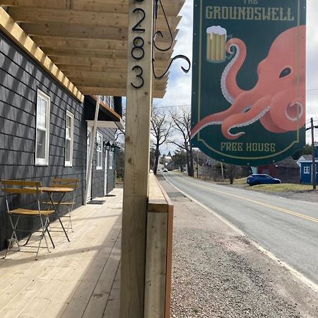 Groundswell Pub & Inn D'Escousse Extérieur photo